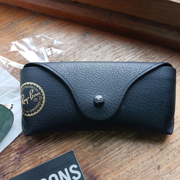 Unisex Rayban Aviators - Picture 9 of 10